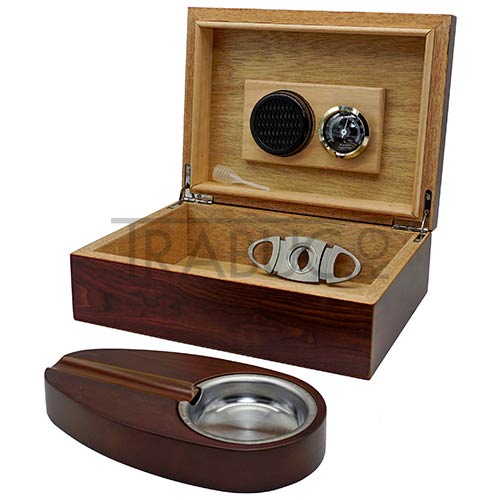 600291 humidor trabucuri scrumiera si cutter inclus fabricat din lemn si mdf cu capacitatea de 30 - 50 trabucuri